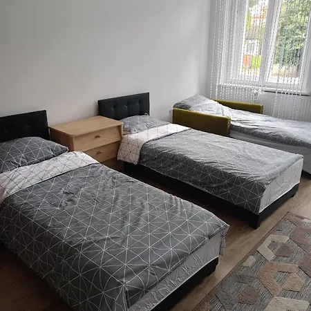 Appartement Kamienica Z Balkonem - Goscinne Reszel